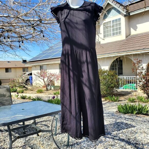 Zara jumpsuit  - Picture 1 of 9
